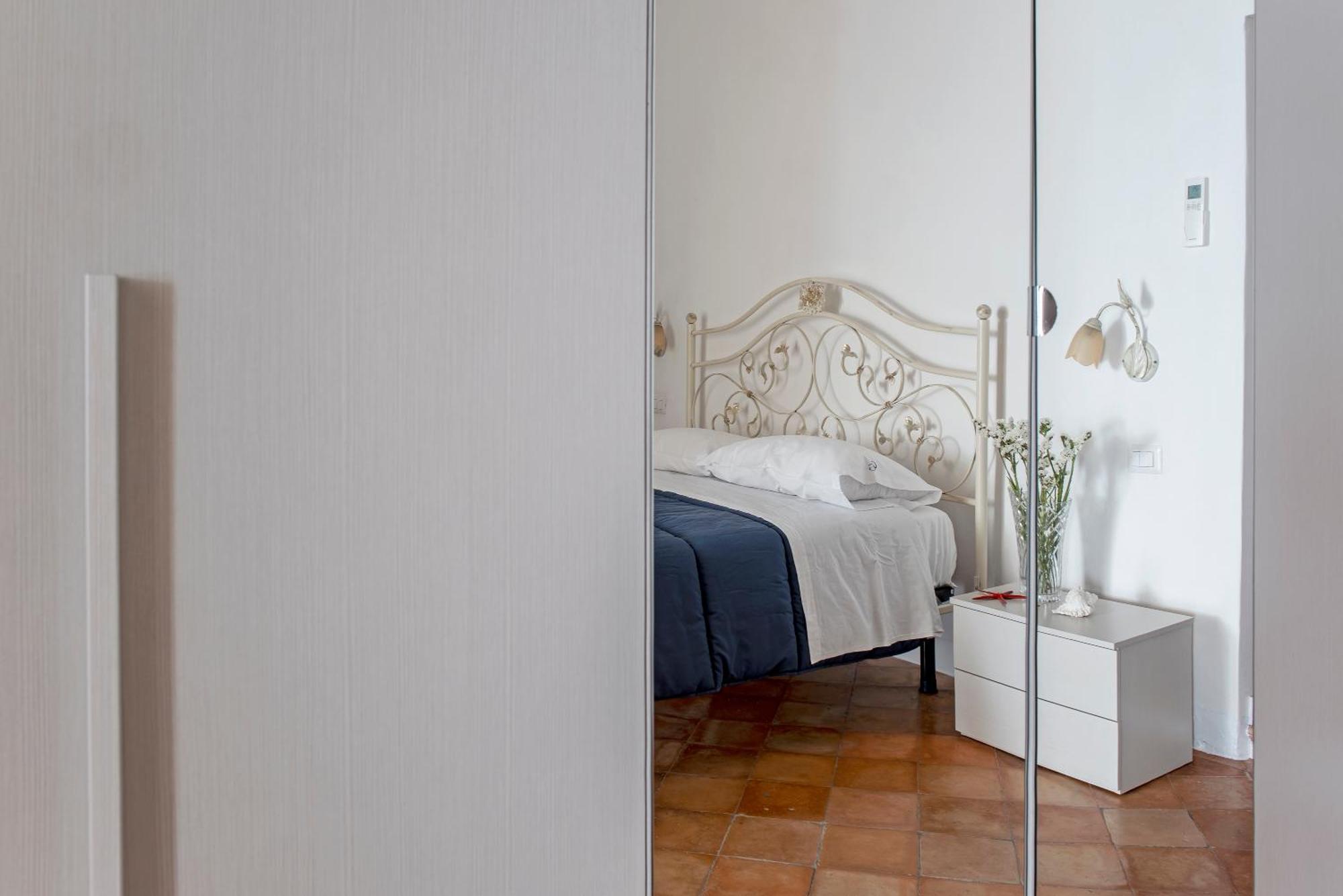 Casa Giosue - Your Home On The Amalfi Coast กองกาเดมารีนี ภายนอก รูปภาพ