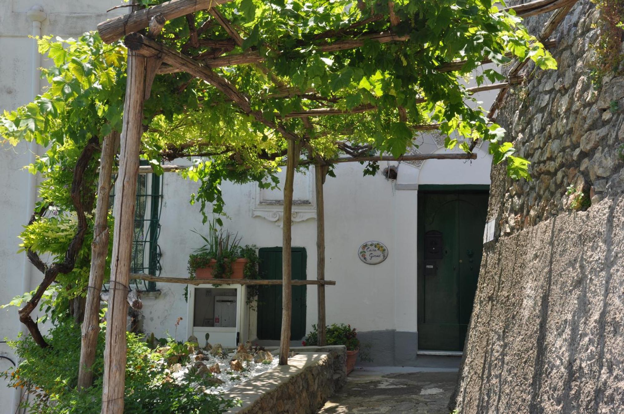Casa Giosue - Your Home On The Amalfi Coast กองกาเดมารีนี ภายนอก รูปภาพ